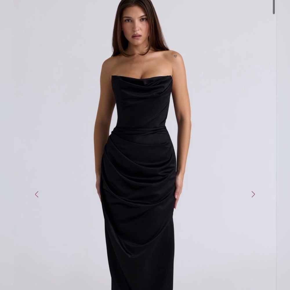 House of CB ADRIENNE
Black Satin Strapless Corset Maxi